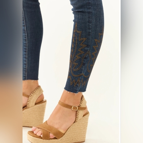 Judy Blue HR Western Embroidered Dark Wash Raw Hem Skinny Jeans Various NEW - Picture 14 of 16